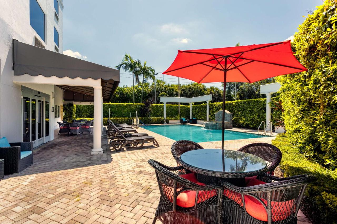 | Hampton Inn West Palm Beach-Lake Worth-Turnpike