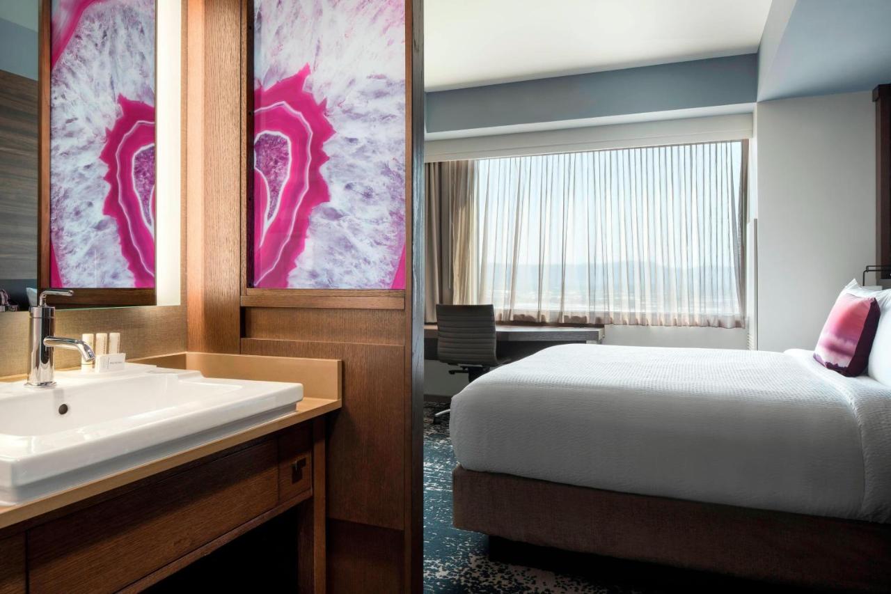 | Residence Inn by Marriott Phoenix Downtown