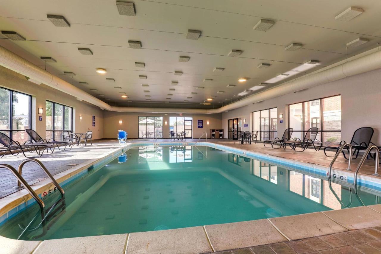 | Drury Inn & Suites St Joseph