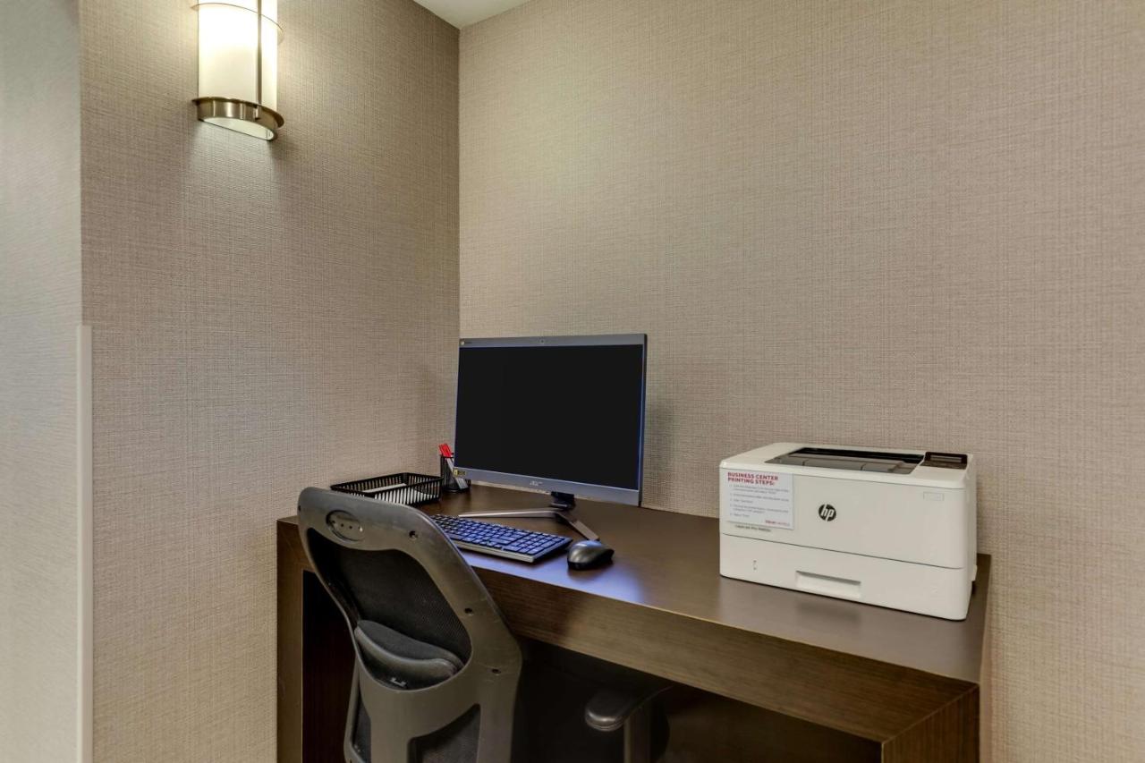 | Drury Inn & Suites St Joseph