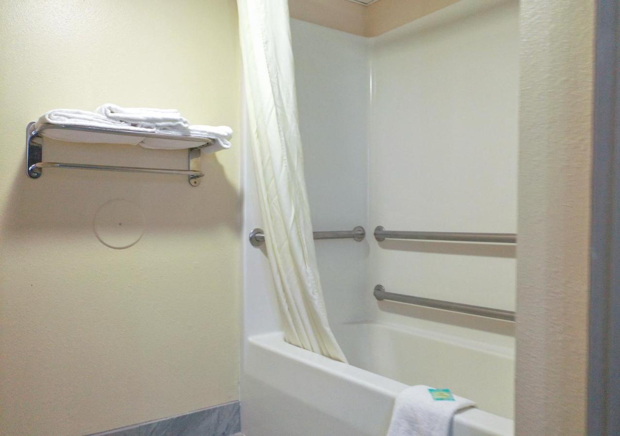 Queen Room with Two Queen Beds - Mobility Access/Non-Smoking at Super 8 by Wyndham Rockford I-90/Casino District