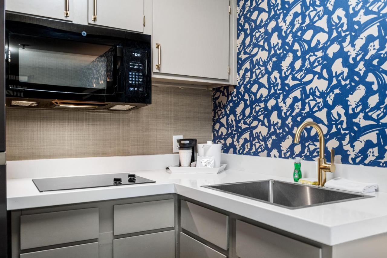 King Suite at 3 Palms Tucson North Foothills