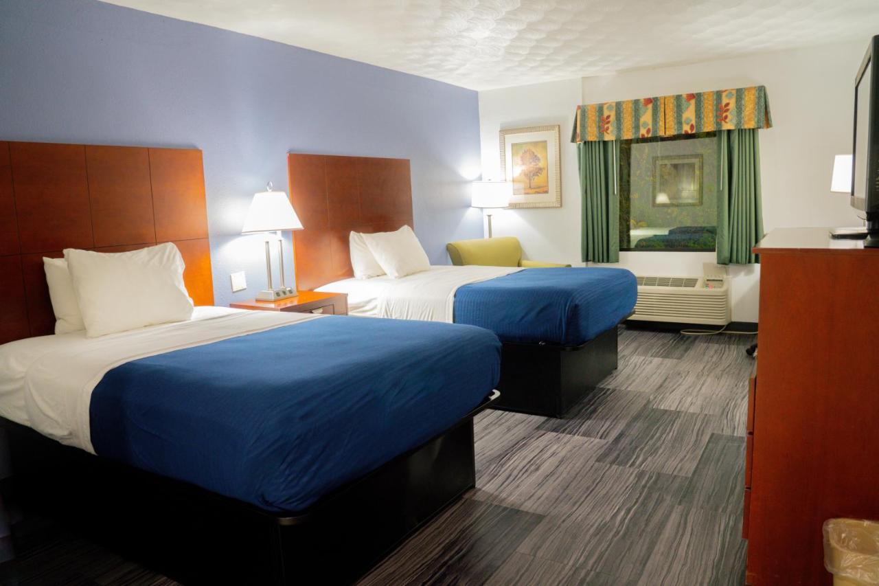 | Royal Inn & Suites