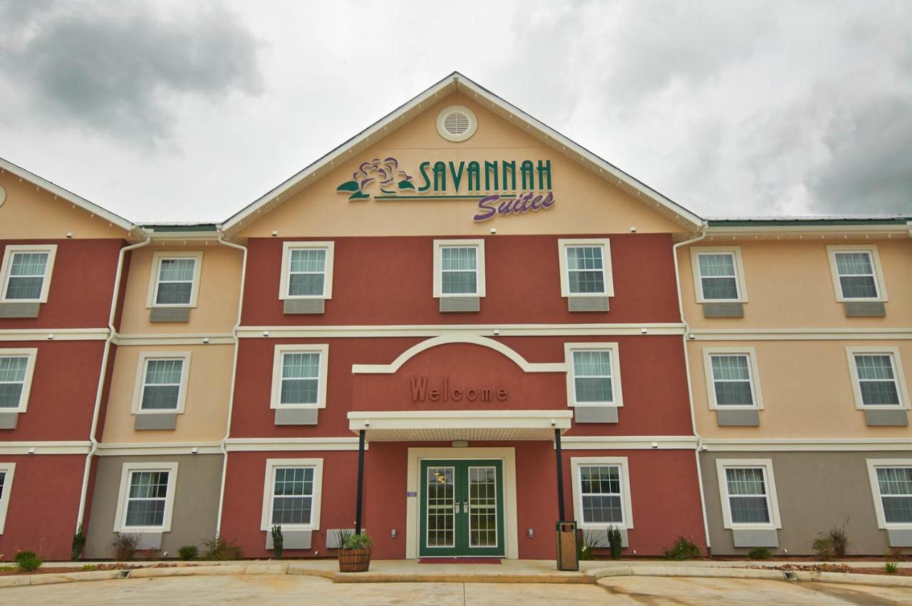  | Savannah Suites Pleasanton