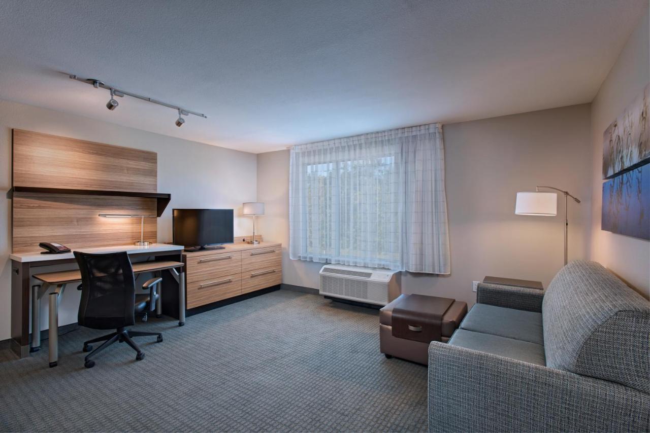 One-Bedroom King Suite at TownePlace Suites by Marriott Lakeland