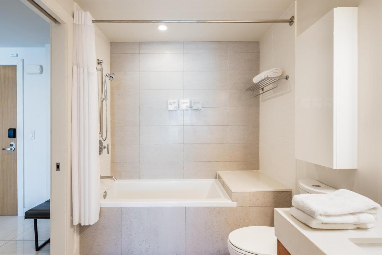 One Bedroom Suite at Level Los Angeles Downtown - South Olive