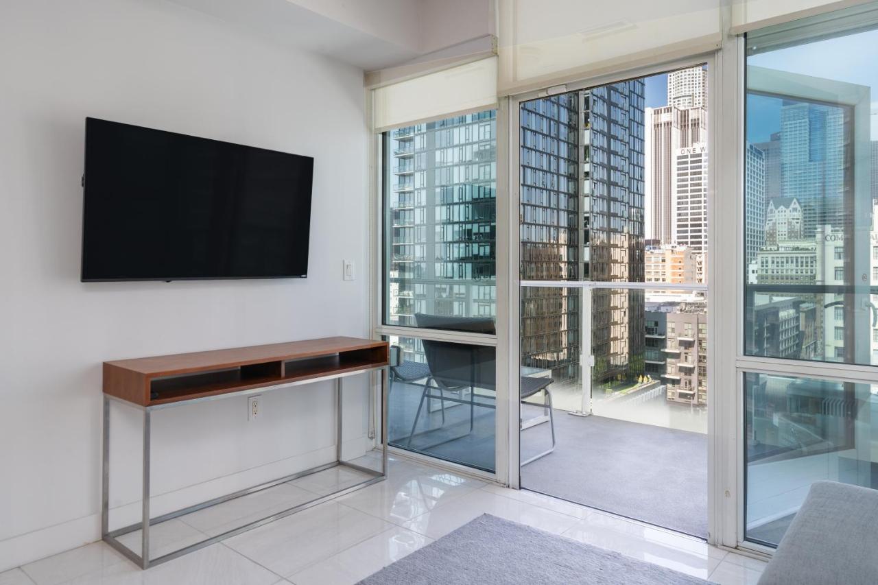 One Bedroom Suite at Level Los Angeles Downtown - South Olive