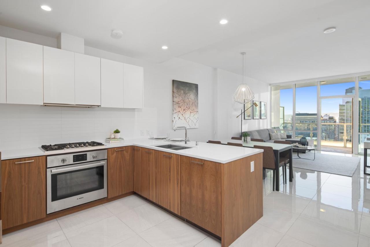 One Bedroom Suite & Office at Level Los Angeles Downtown - South Olive
