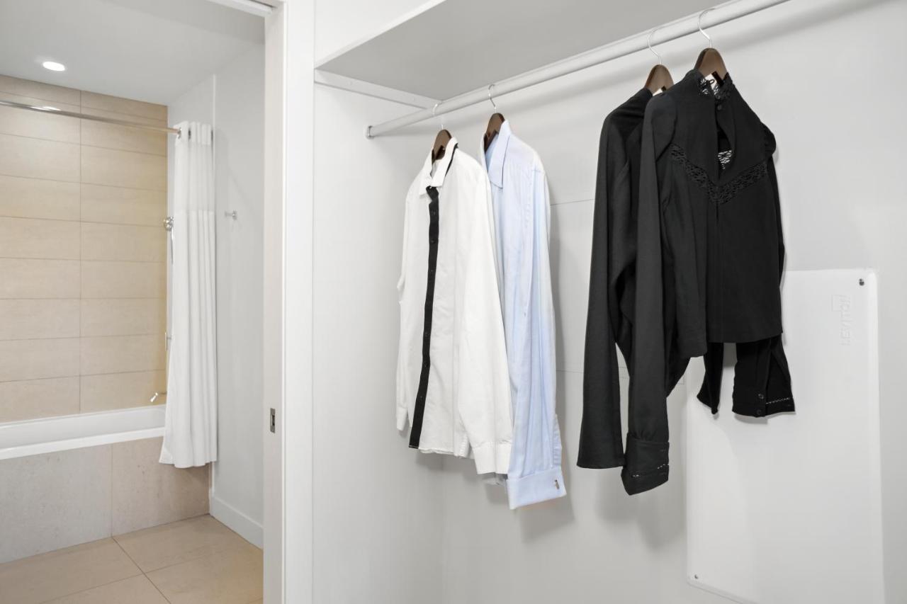 Two Bedroom Sky Suite at Level Los Angeles Downtown - South Olive