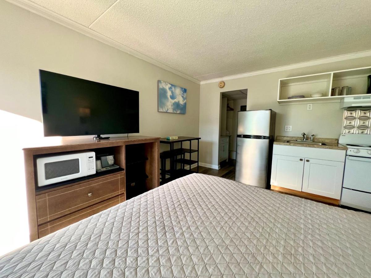 King Studio at Atlantic Oceanside Dewey