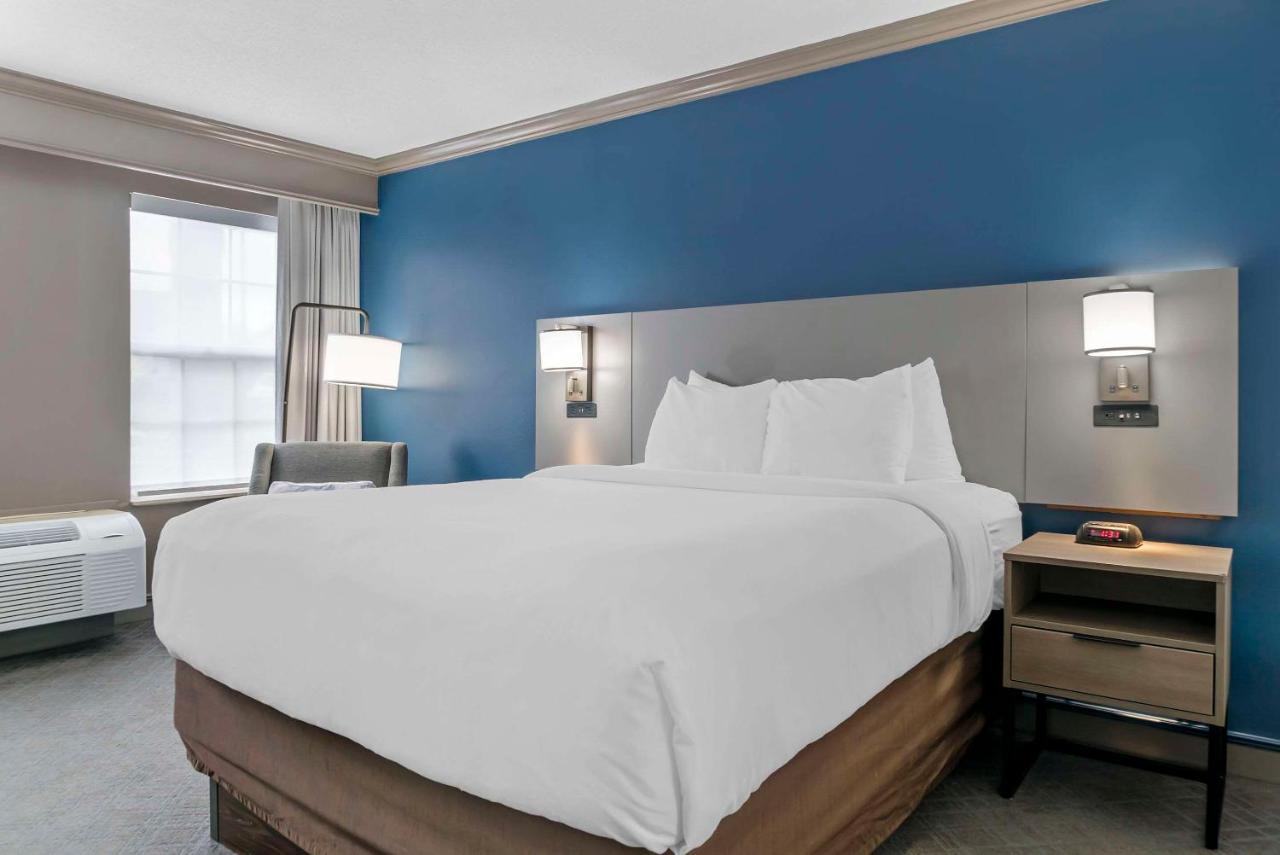  | Comfort Inn Plainwell