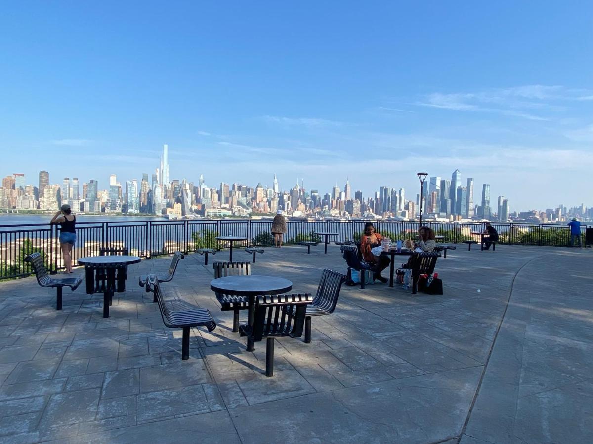 | Nice 2bedroom Apt With Patio Included To Enjoy