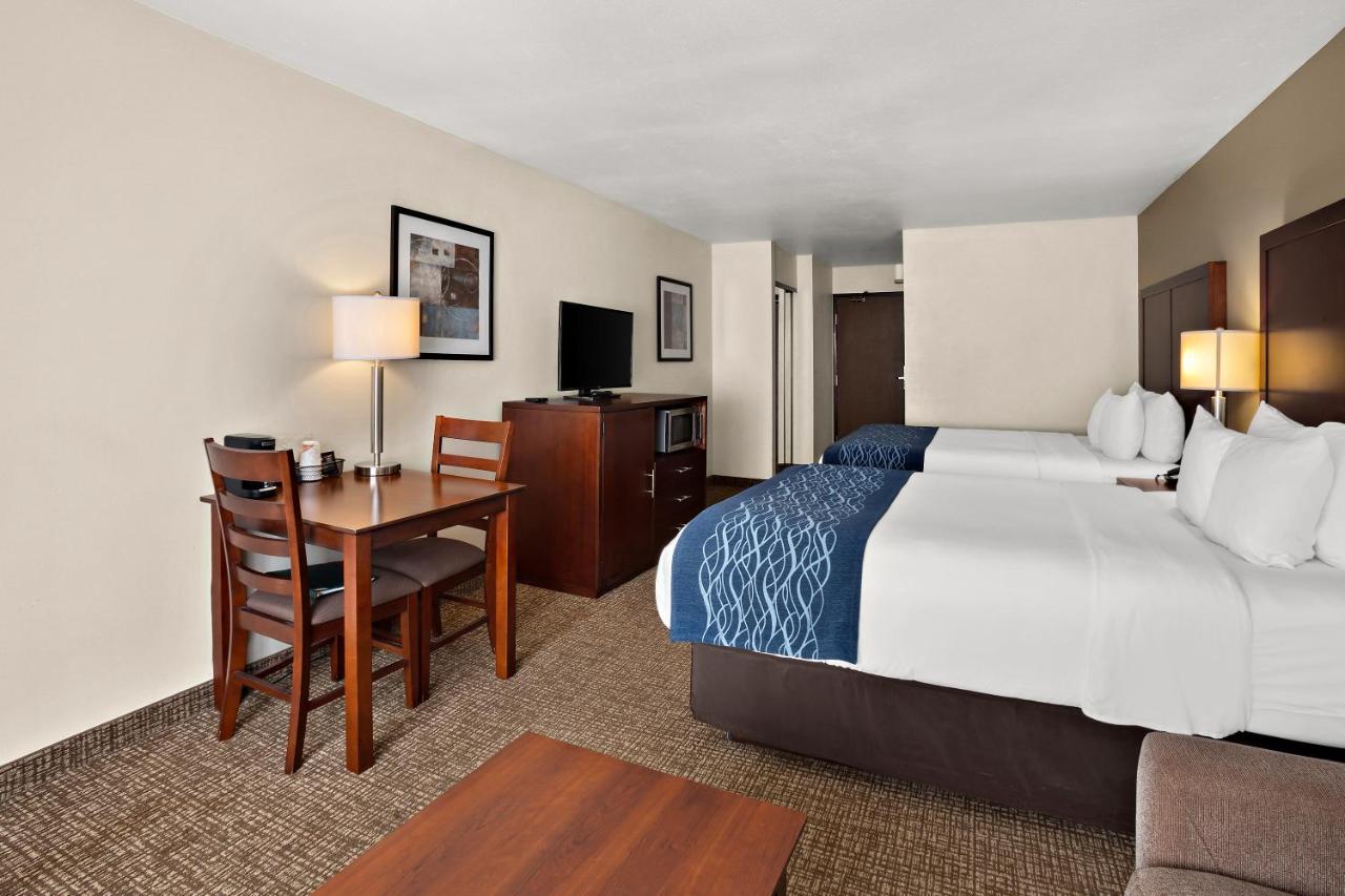 Queen Suite with Two Queen Beds and Sofa-Bed at Comfort Inn Lacey - Olympia