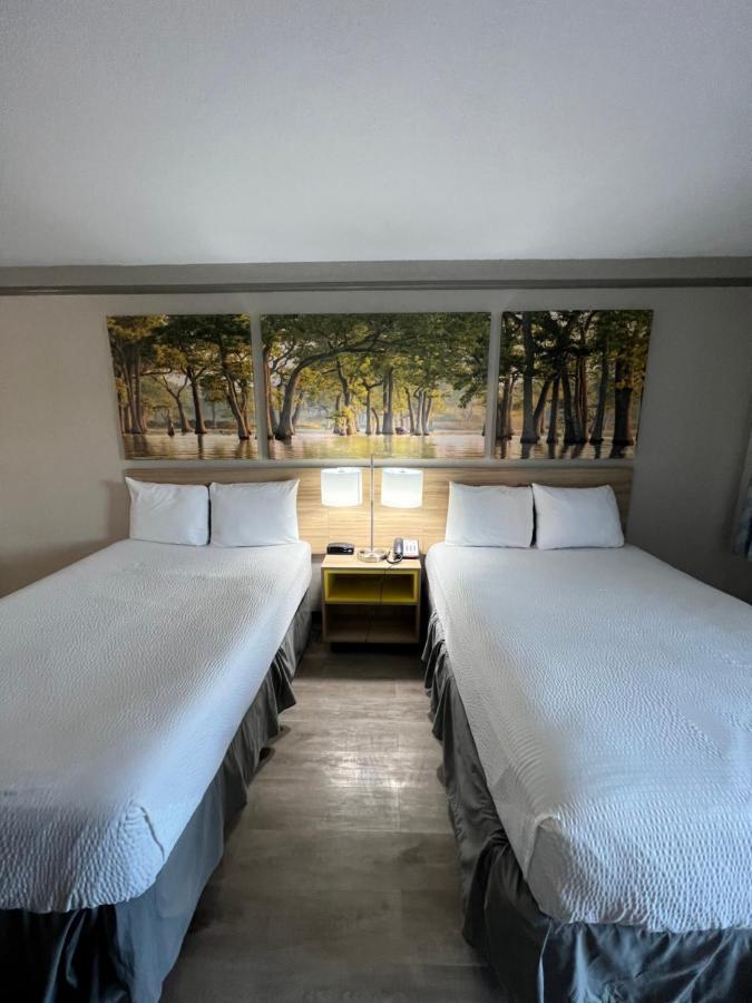 Double Room with Two Double Beds - Non-Smoking at Sulphur Extended Stay