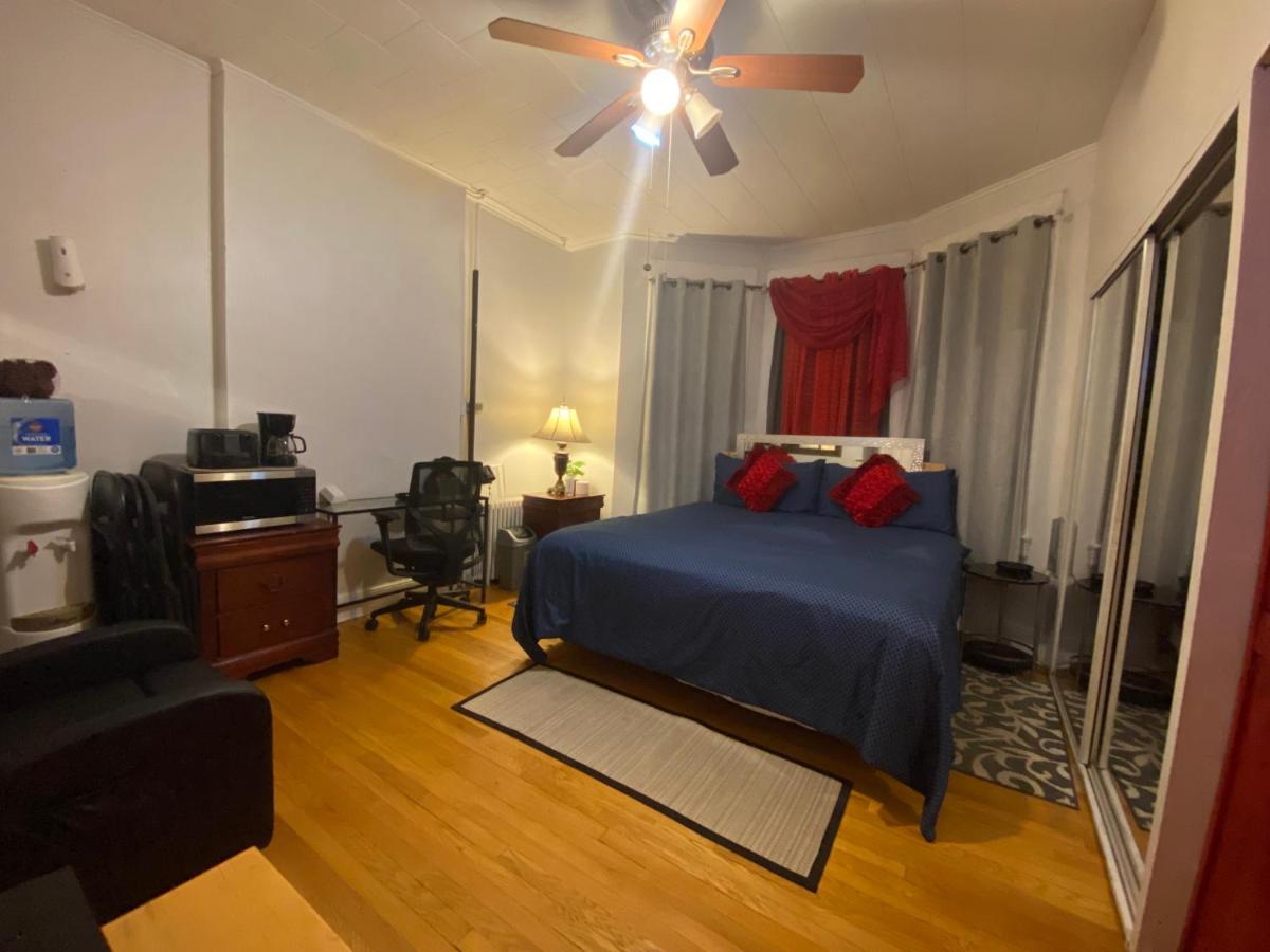 | Room in Guest room - 7privateroom Jacuzzimassage Sitparking15mins2ny