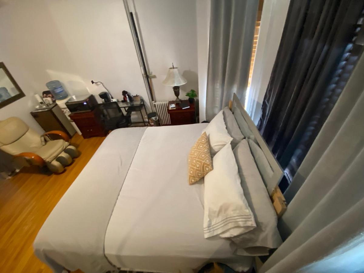 | Room in Guest room - 7privateroom Jacuzzimassage Sitparking15mins2ny