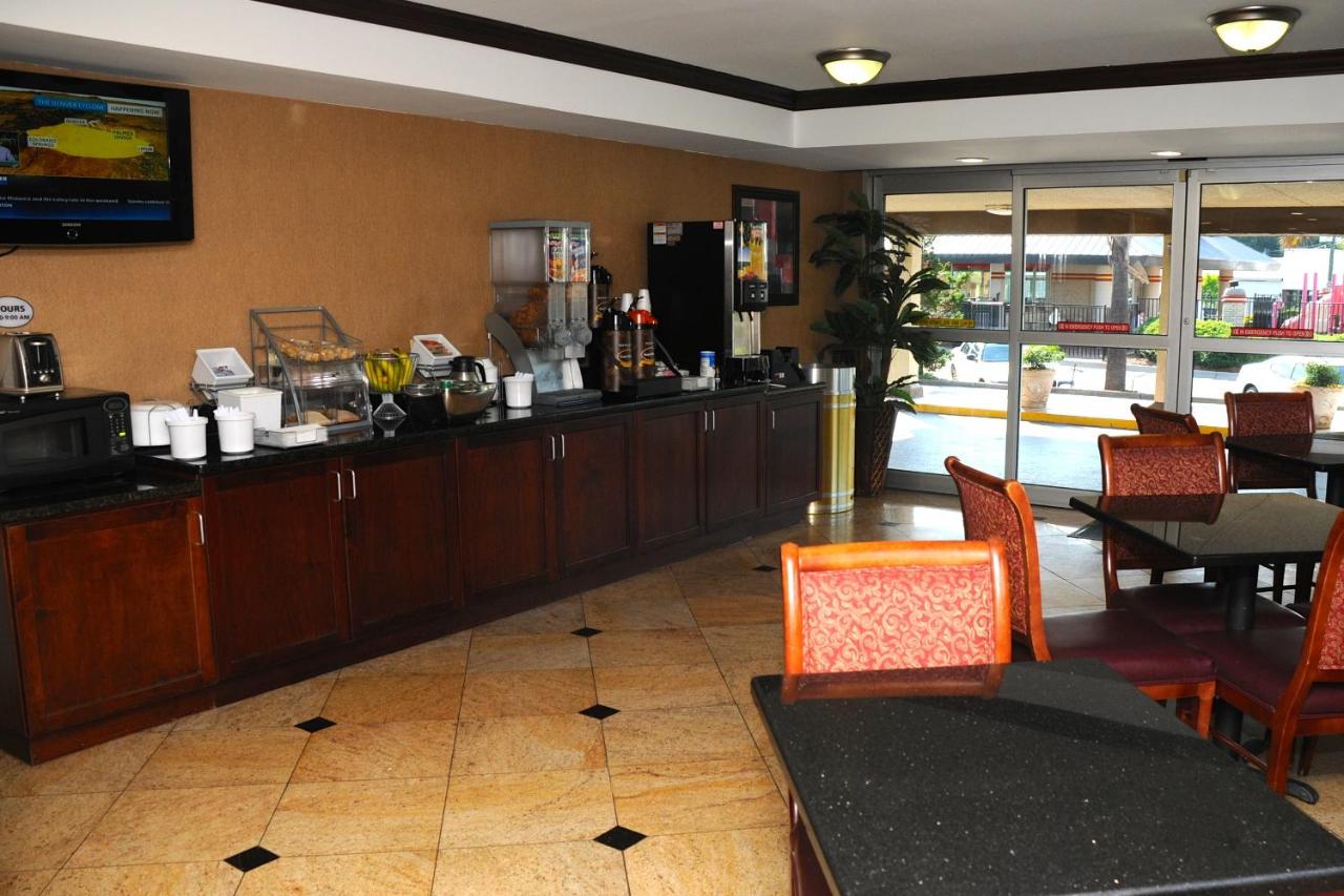 | Heritage Inn