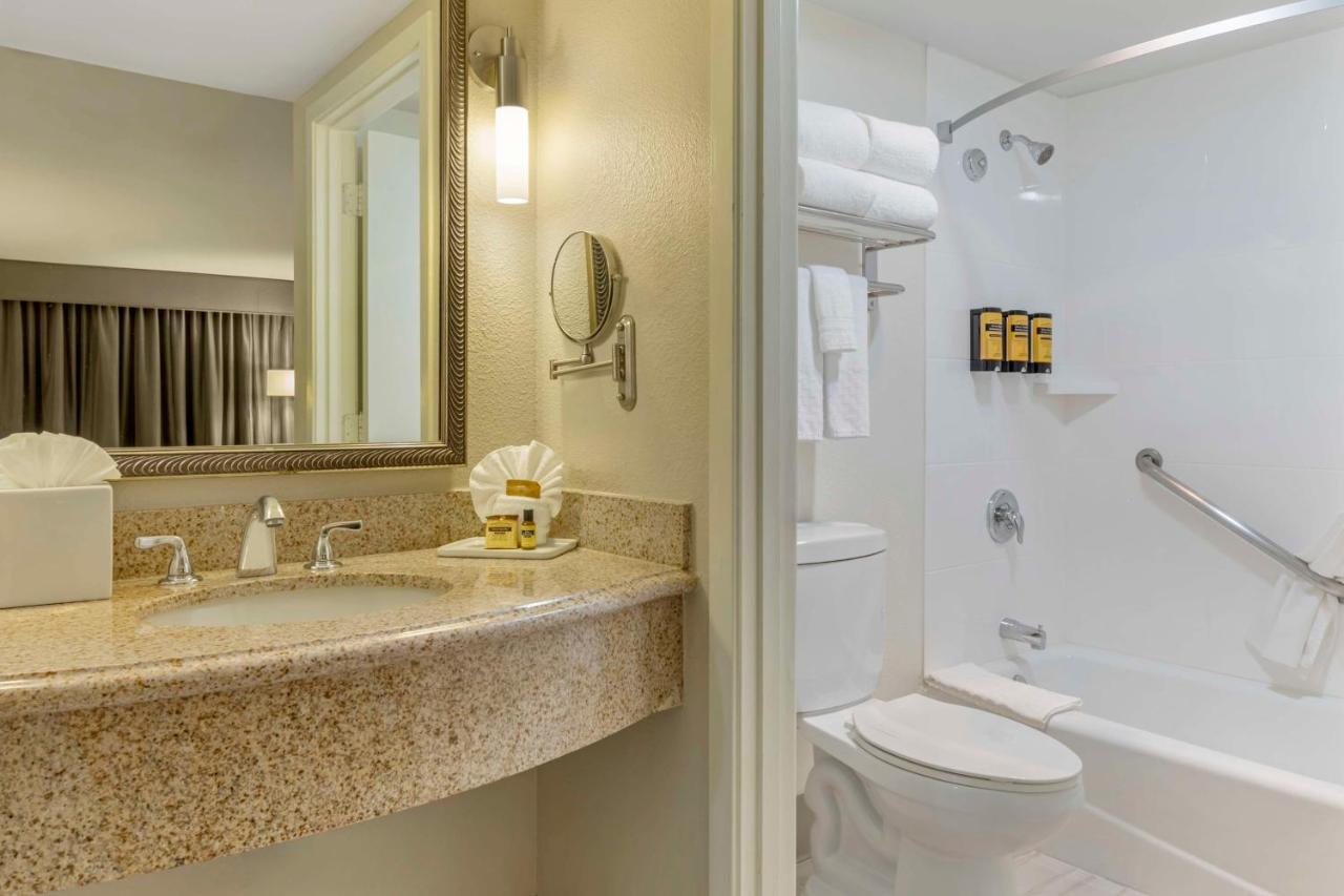 Queen Room with Two Queen Beds - Non-Smoking at Best Western Plus Executive Inn