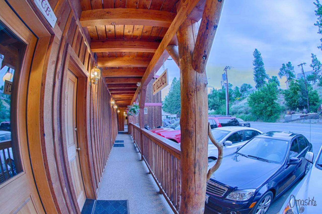 | Hotel Rio Vista