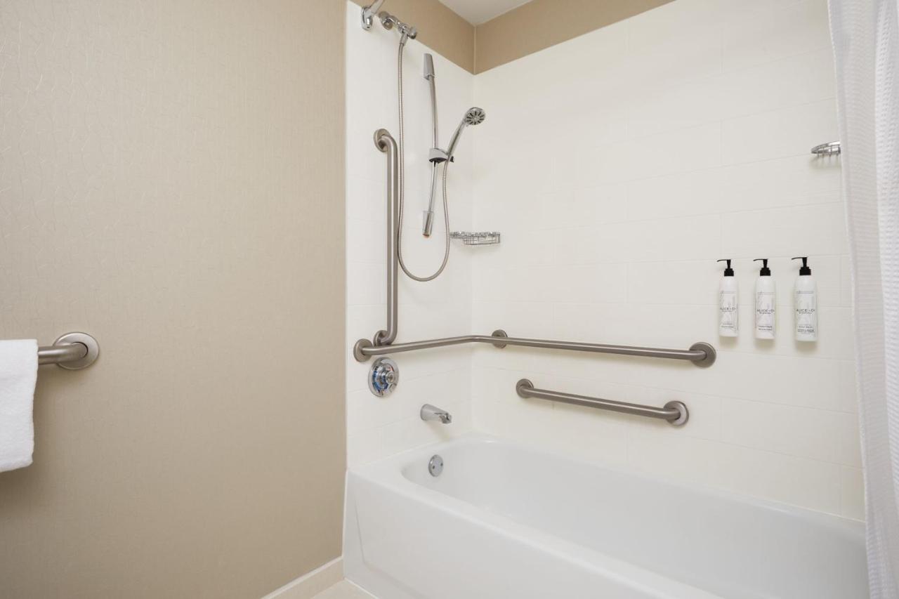 | SpringHill Suites by Marriott St. Louis Airport/Earth City