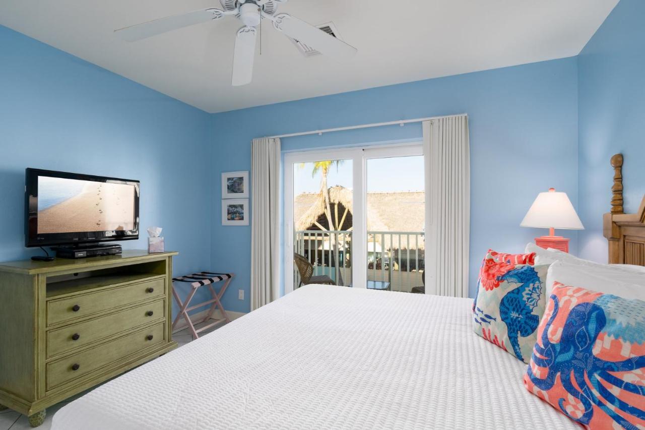 | Harbour House at the Inn 204