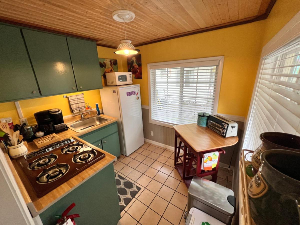 | Sherwood Court Cottages