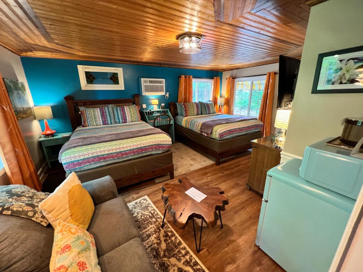 | Sherwood Court Cottages