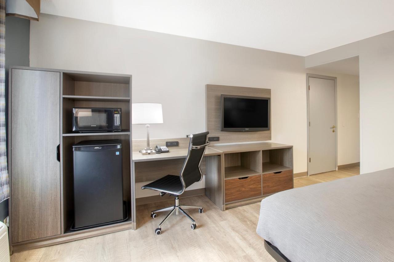 Room #29158916 at Quality Inn Newton at I-80
