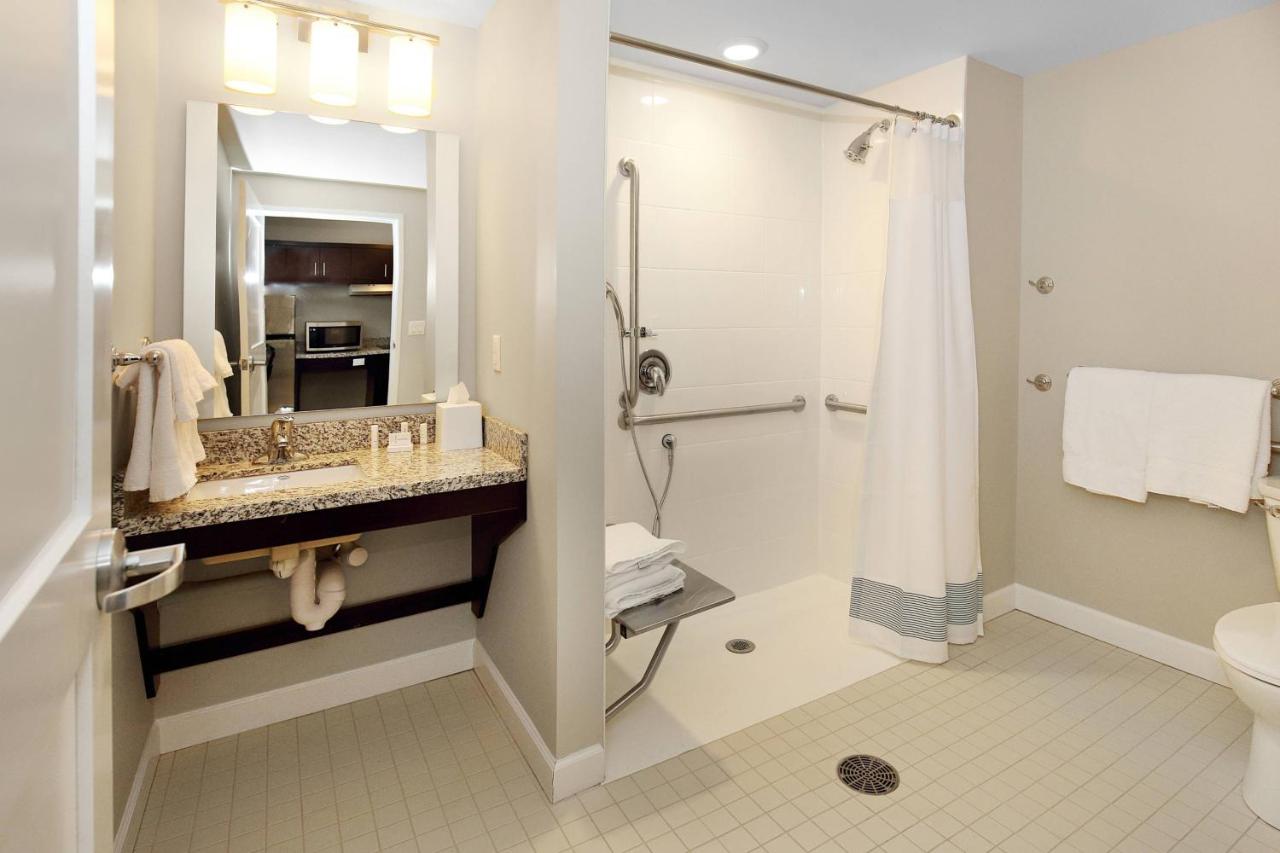 One-Bedroom Queen Suite at TownePlace Suites Grove City Mercer/Outlets