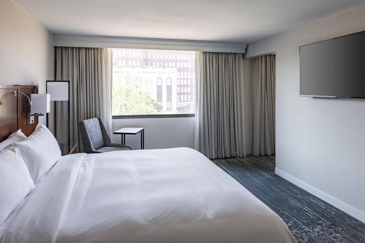| Richmond Marriott