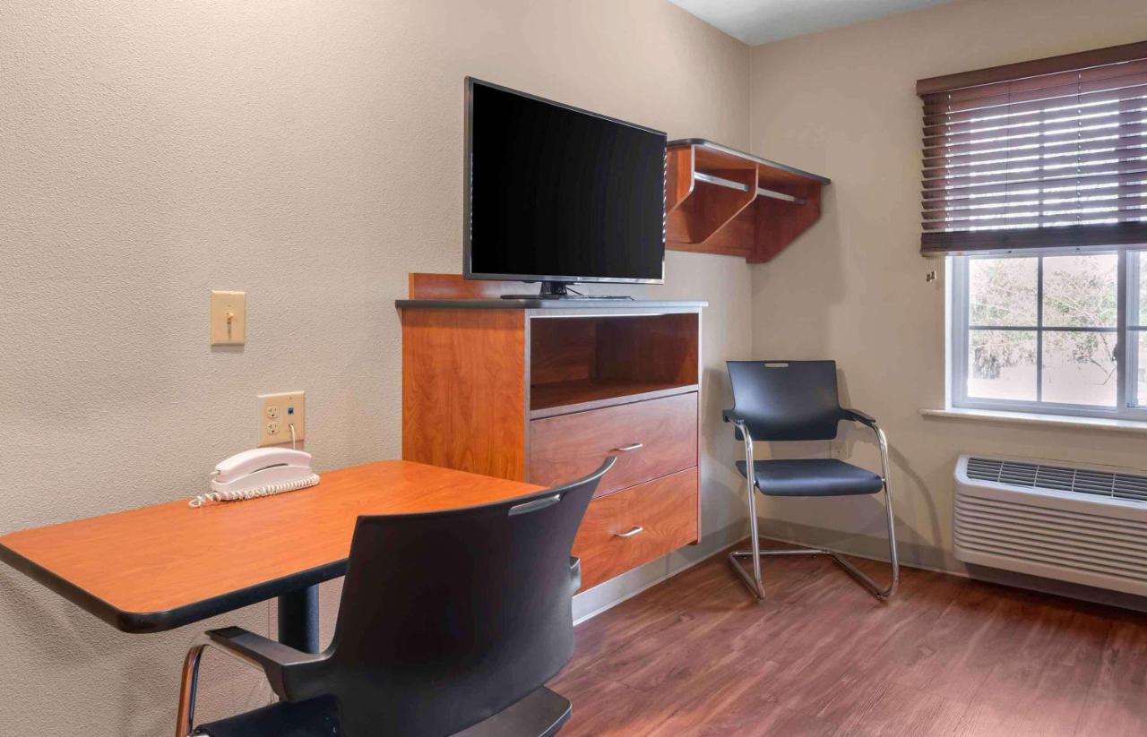 Standard Double Room - Non-Smoking at Extended Stay America Select Suites - Atlanta - Alpharetta