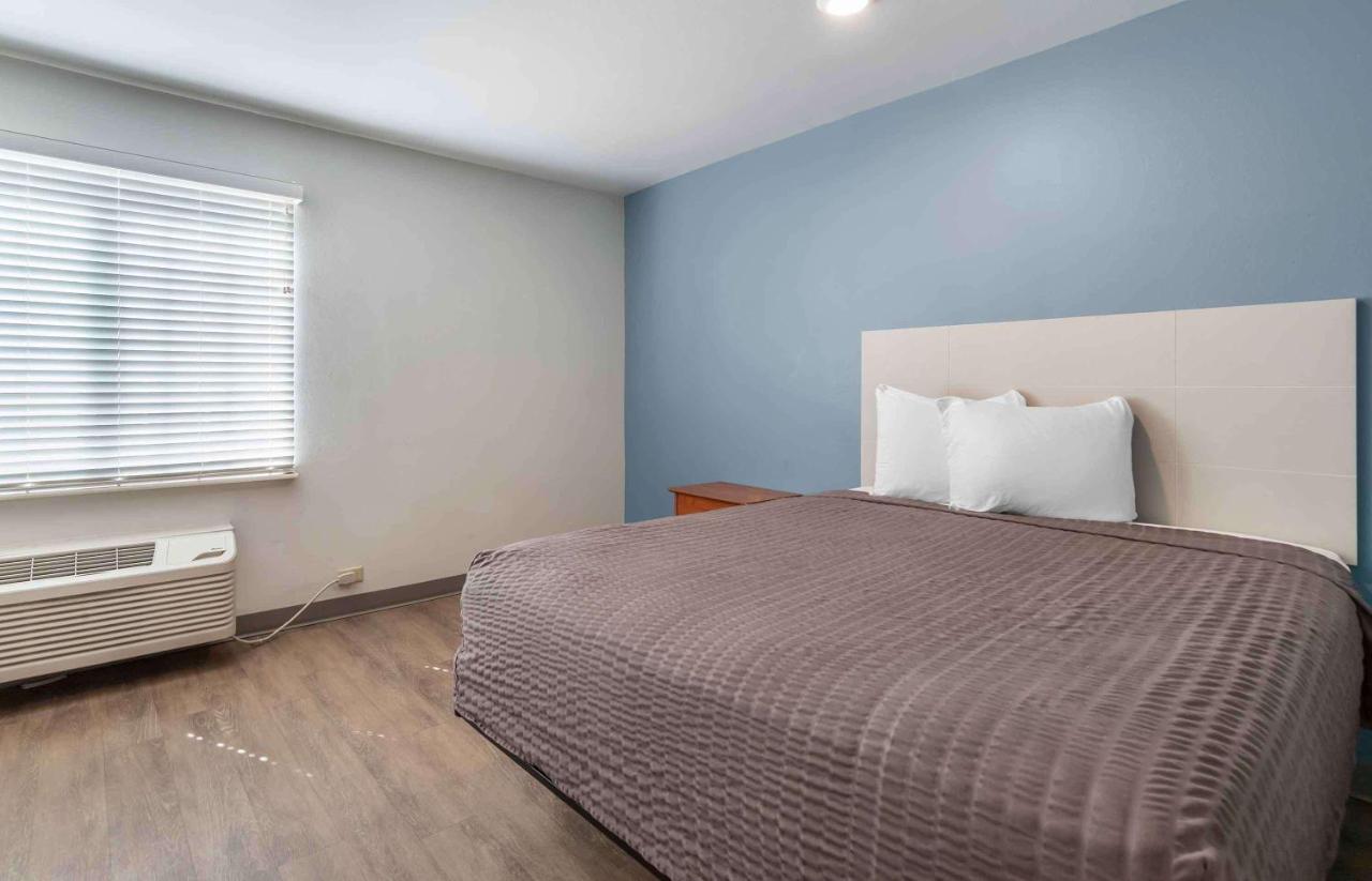 | Extended Stay America Select Suites - Austin - Northwest