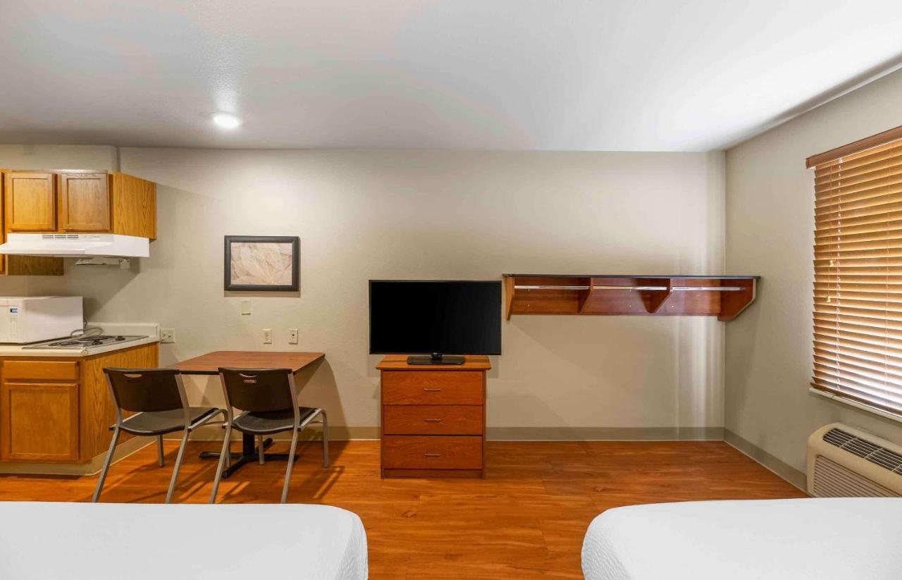 Double Room with Two Double Beds - Non-Smoking at Extended Stay America Select Suites - Lubbock - South