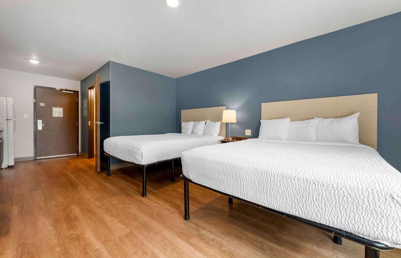 Standard Queen Room with Two Queen Beds - Non-Smoking at Extended Stay America Suites - St Paul - Woodbury