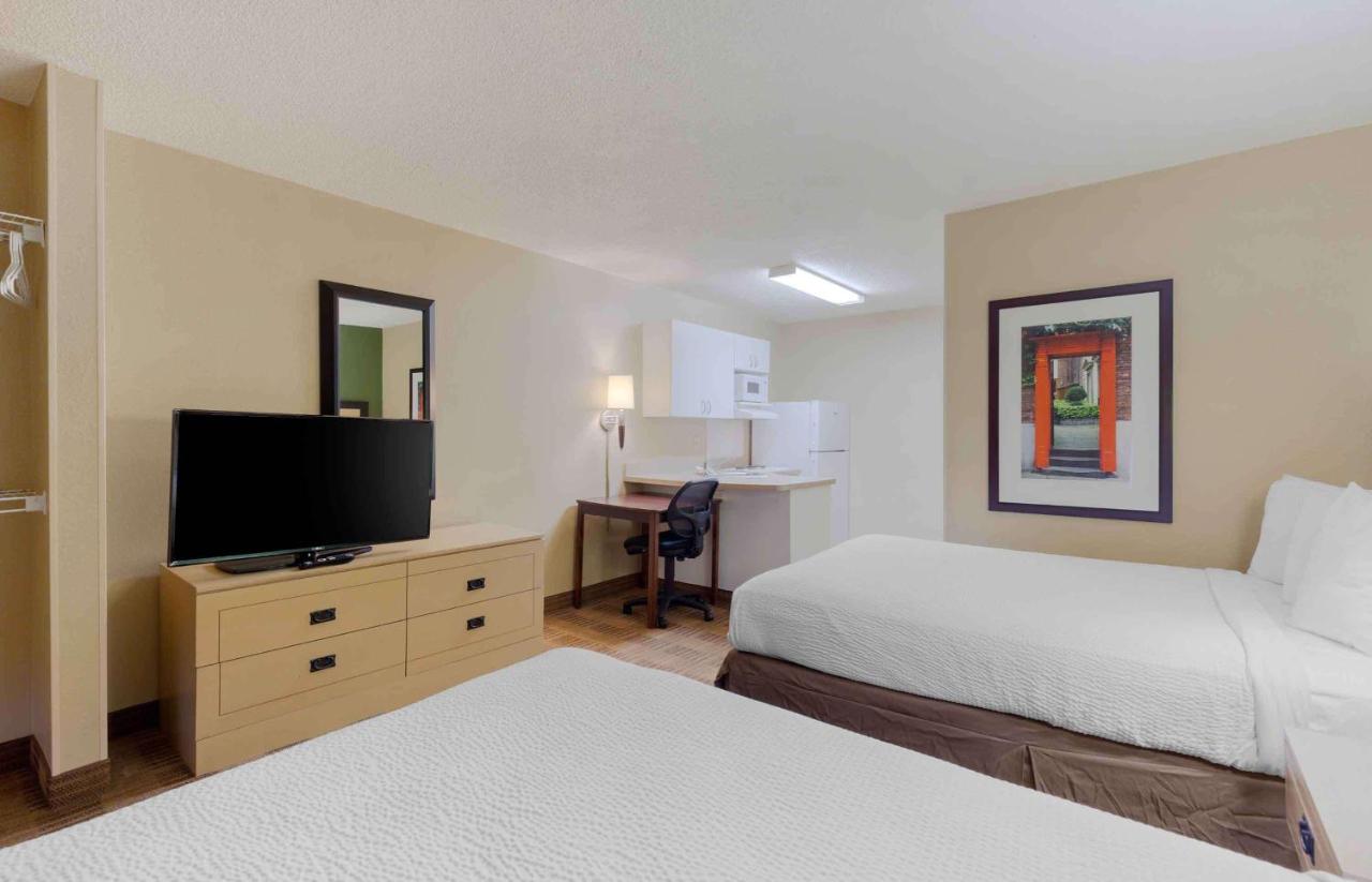 Studio with 2 Double Beds - Non-Smoking at Extended Stay America Select Suites Fayetteville Owen Dr