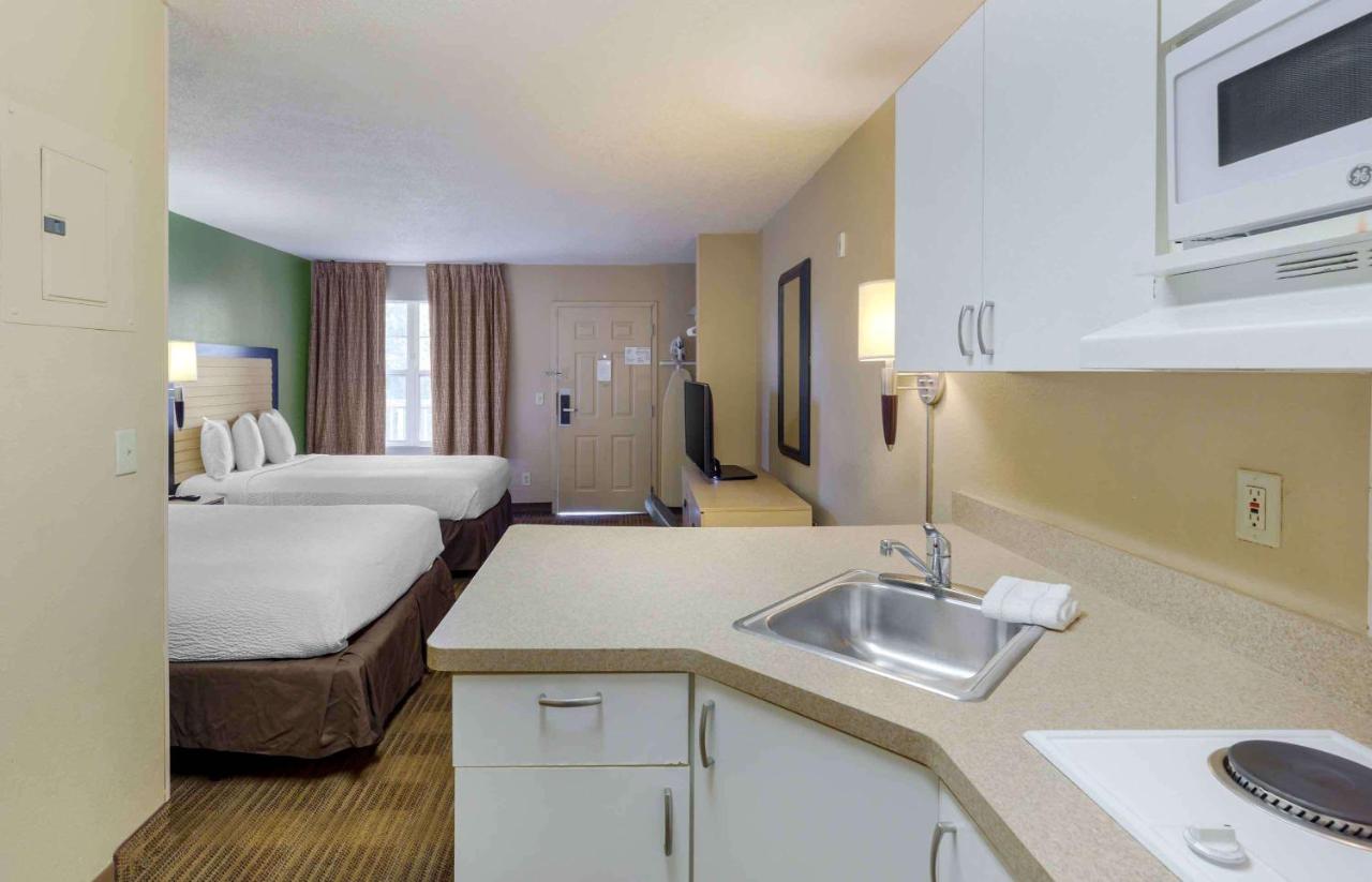 Studio with 2 Double Beds - Non-Smoking at Extended Stay America Select Suites Fayetteville Owen Dr