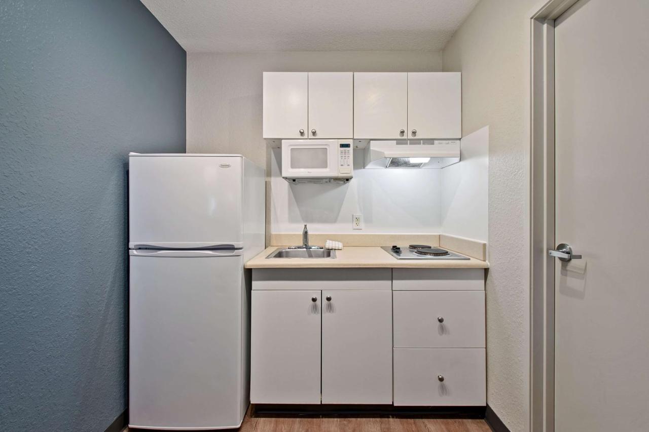 Studio with 2 Double Beds - Non-Smoking at Extended Stay America Suites Miami Airport Blue Lagoon