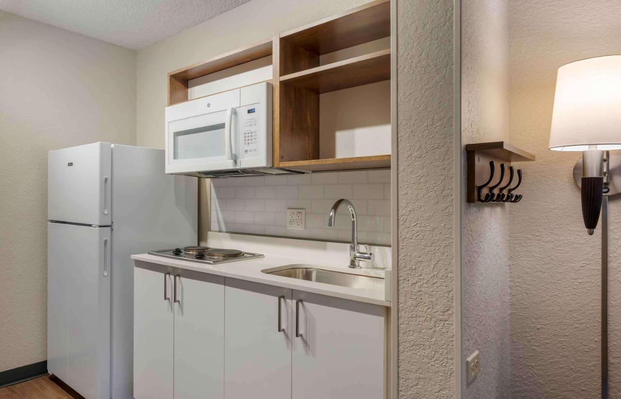 Queen Studio - Non-Smoking at Extended Stay America Premier Suites Miami Coral Gables