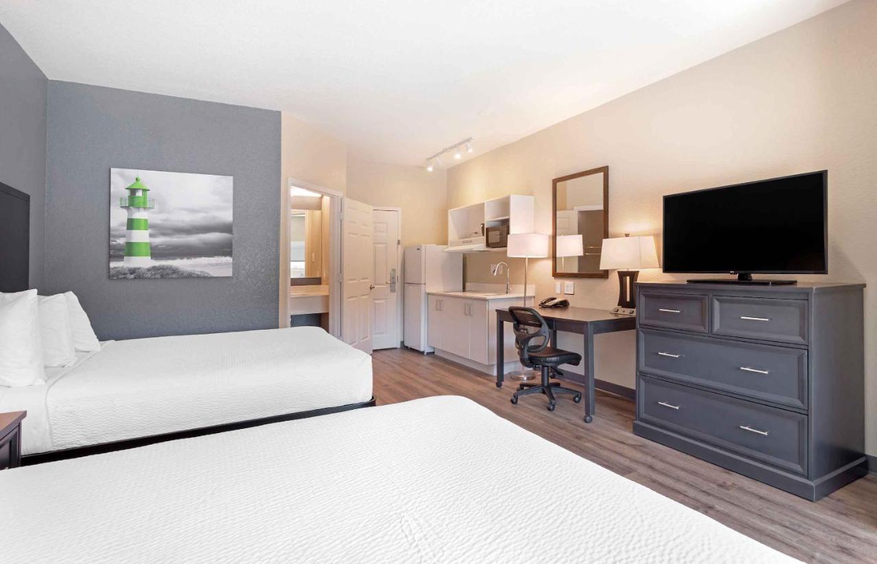 Standard Double Room at Extended Stay America Suites - Baytown