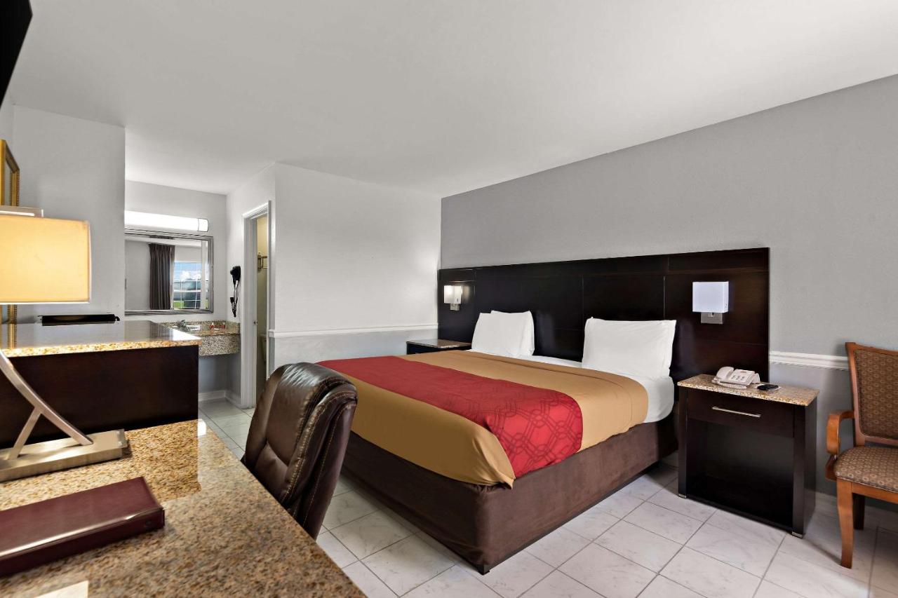 | Econo Lodge Princess Anne