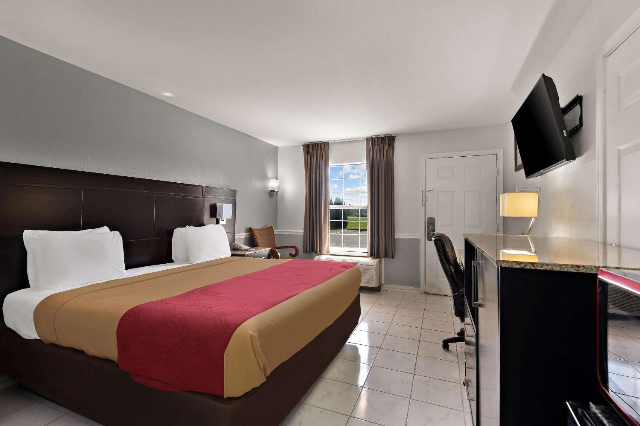 | Econo Lodge Princess Anne