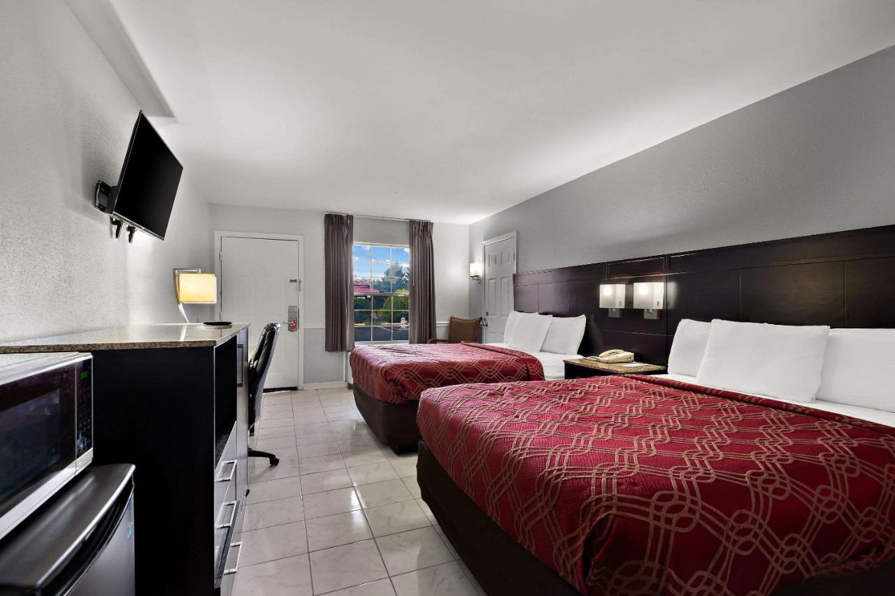| Econo Lodge Princess Anne
