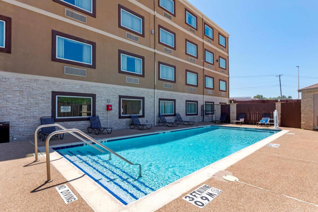  | Best Western Plus Arlington North