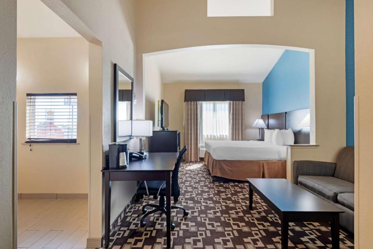 | Best Western Plus Arlington North