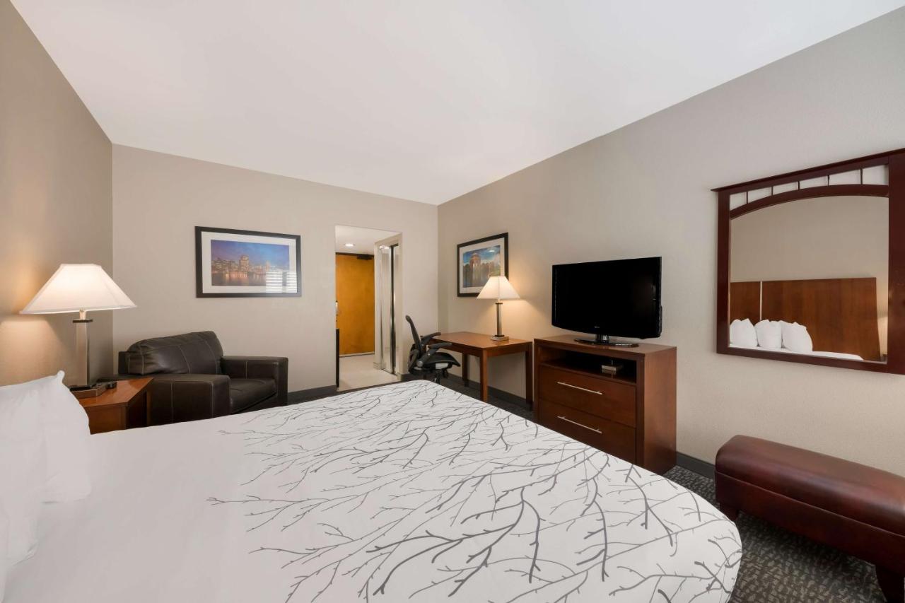 King Room - Non-Smoking at Best Western Lanai Garden Inn & Suites