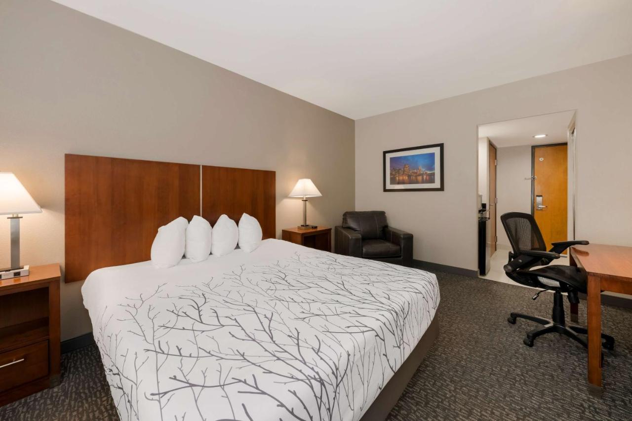  | Best Western Lanai Garden Inn & Suites