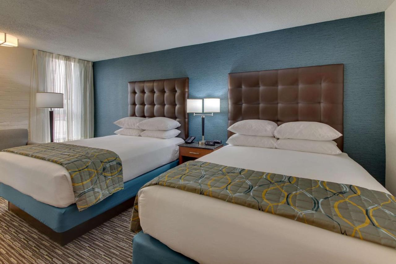 | Pear Tree Inn St. Louis Airport