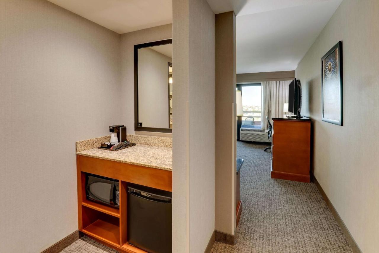 King Room with Sofa Bed, Terrace - Hearing Accessible at Drury Inn & Suites Phoenix Airport