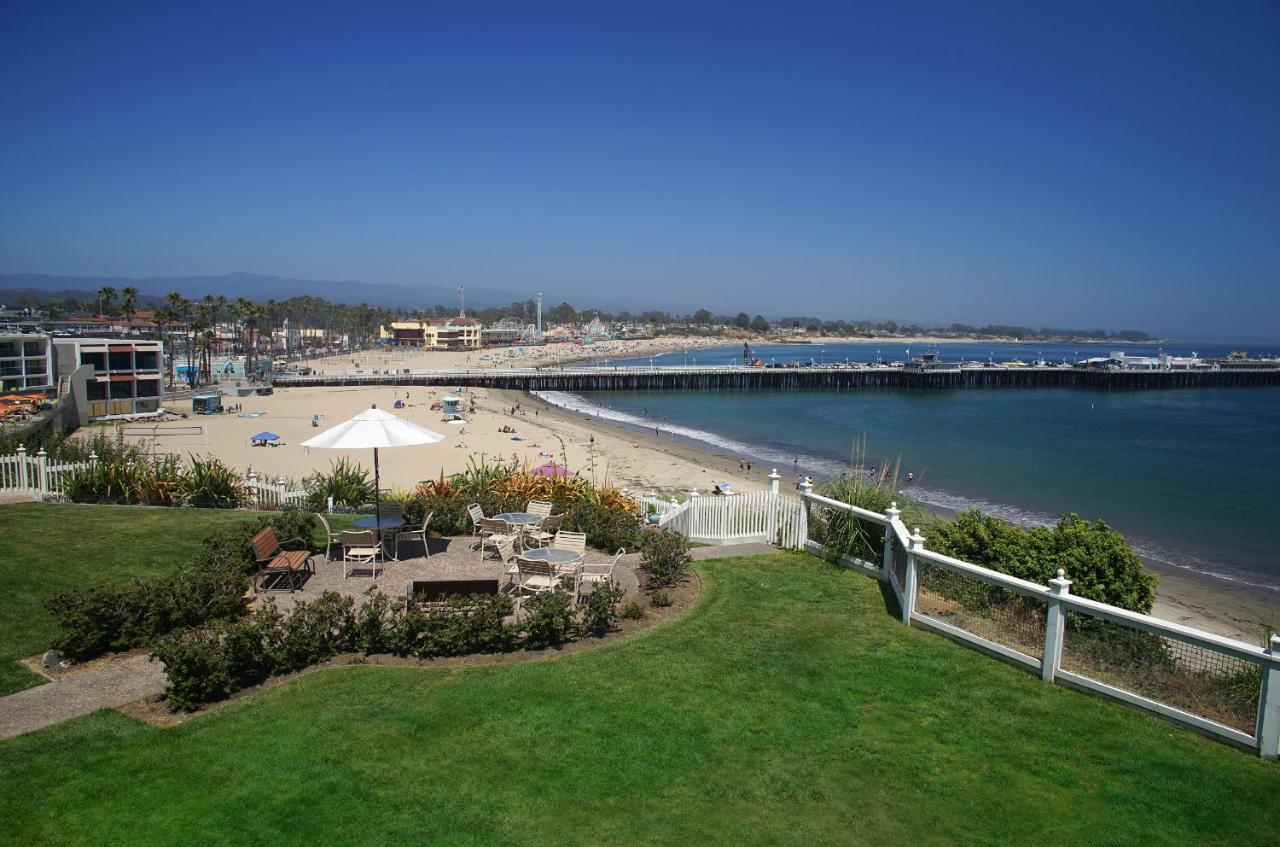 | Sea & Sand Inn