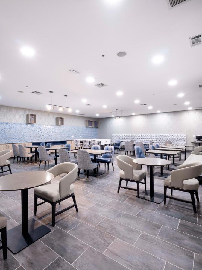 | Premiere Suites